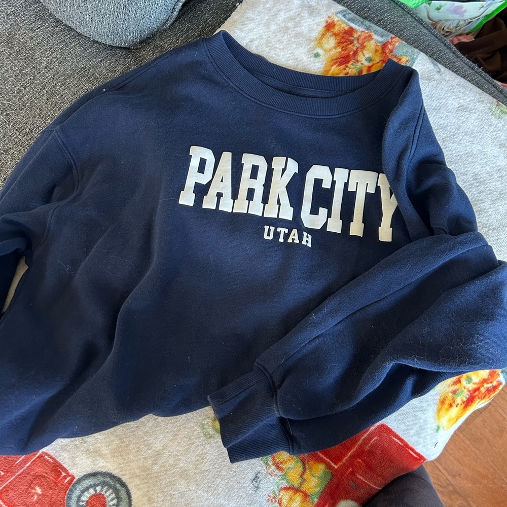 Old Navy Crewneck